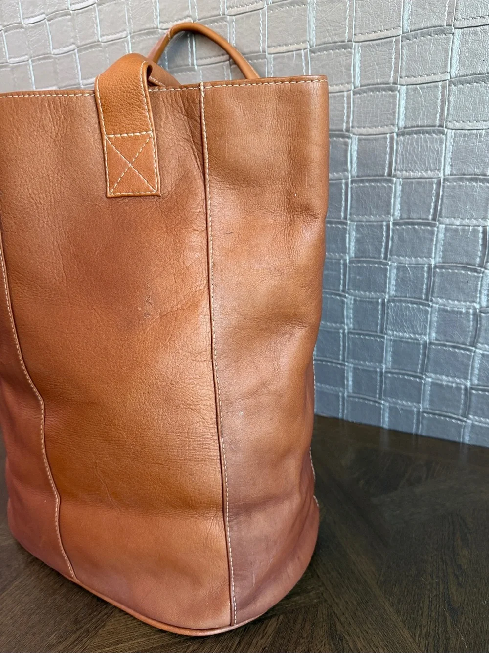 Piel leather shoulder tote bag